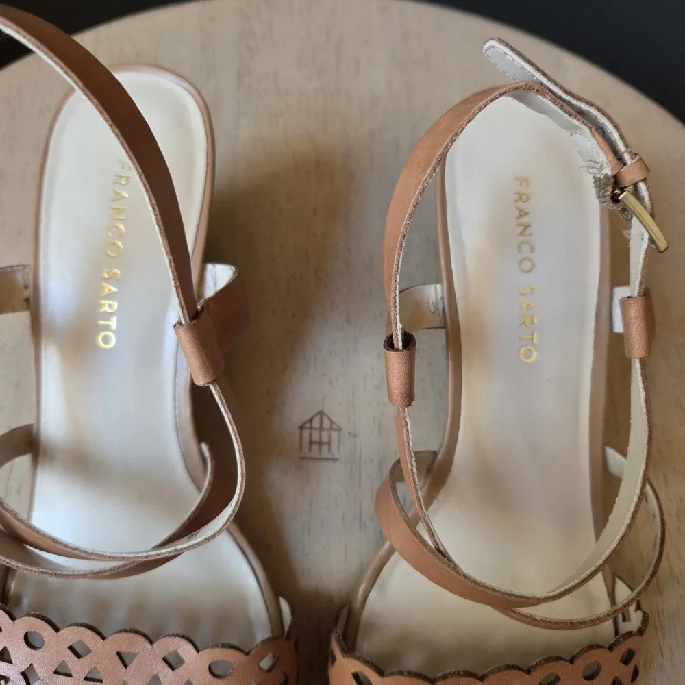 Franco Sarto Women's Trady Sandals 9M Brown Cut Out‎ Wedge Leather Adjustable